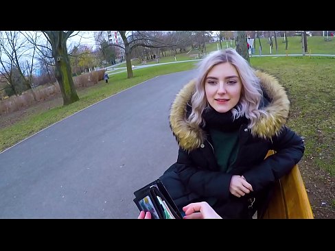 ❤️ Drénkt e Frieme säi waarme Spuer fir Suen - Blowjob am Park vum Eva Elfie Porno op lb.91sexy.top ﹏